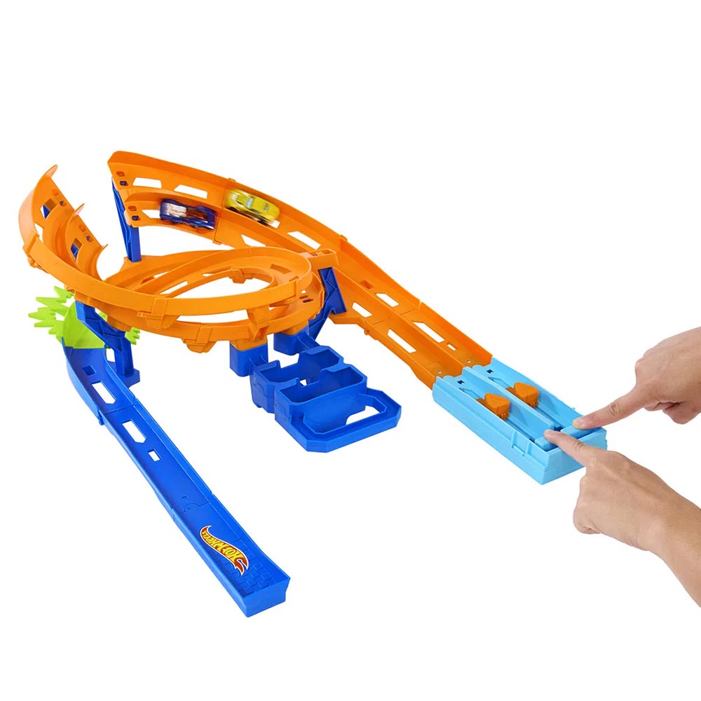 Hot Wheels - Action Whip Around Raceway