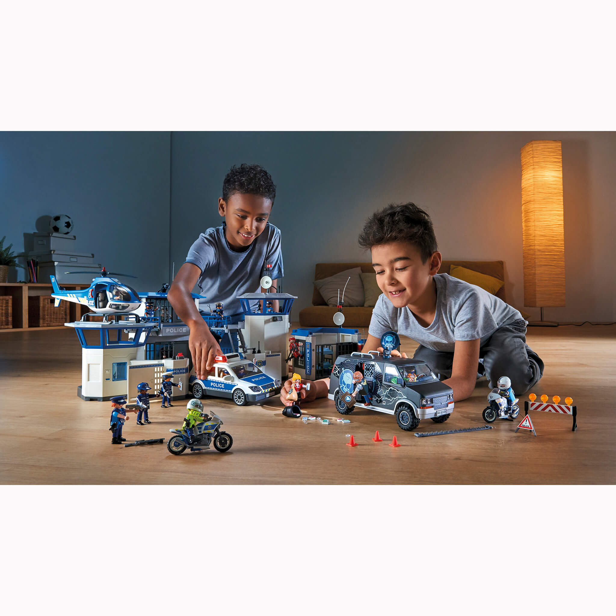 Playmobil - Politihovedkvarter med fængsel