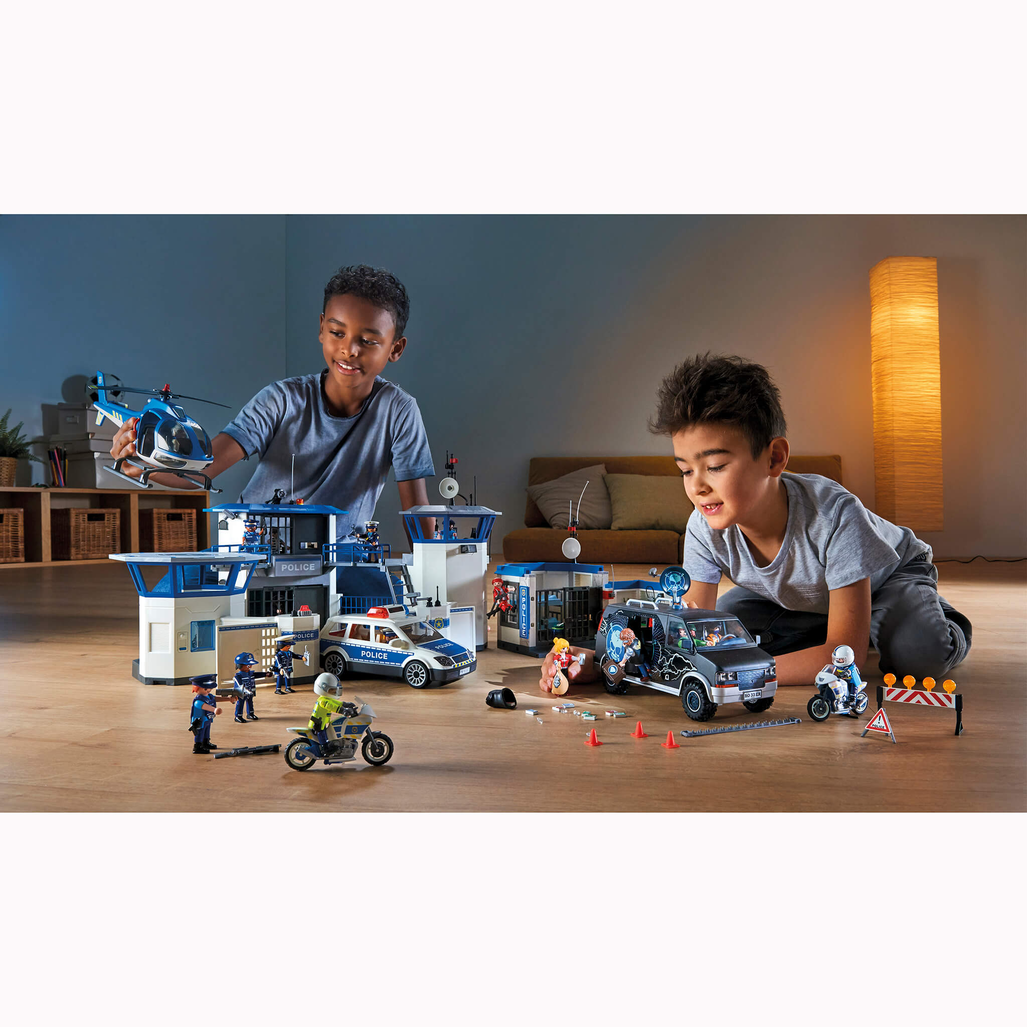 Playmobil - Politihovedkvarter med fængsel