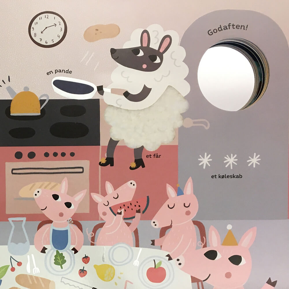 Forlaget Room2Play - Min meget store sansebog - En aften hos dyrene