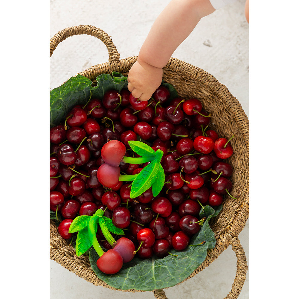 Oli & Carol - Bidering - Mery the Cherry
